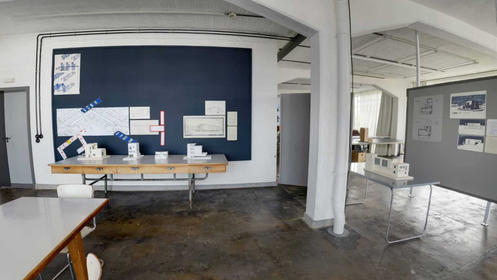 Foto des Präsentationsraums der Architektur-Werkstatt